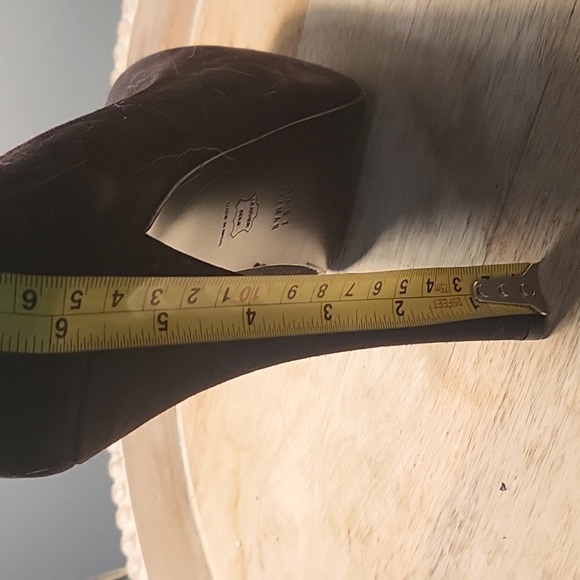 Stuart Weitzman Peep toe 2in platform pumps - Picture 5 of 6